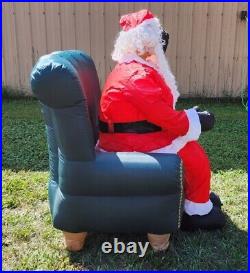 2007 Gemmy 5.5 ft Life Like Santa In Chair Animated Airblown Inflatable Rare