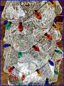 Bath & Body Works Christmas Tree Water Globe Candle Pedestal Iridescent Glitter
