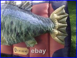 Big Mouth Billy Bass in Santa Hat Airblown Inflatable Moves Sings 6.5' Christmas