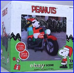 Gemmy Christmas 7 ft Peanuts Snoopy Worldwide Snoopy Motorcycle Scene Inflatable
