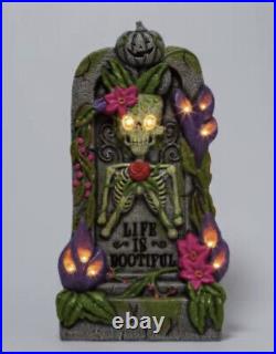 Hyde & eek Ghoulish Cardens Tombstone Blowmold Weighted HTF 2022
