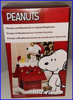 Large 20in Peanuts Snoopy and Woodstock On Lighted LED Dog House Christmas