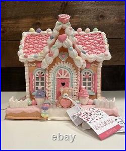 Love & Cupcakes Light Up Valentine's Gingerbread House Pink Pastel Sugared 11