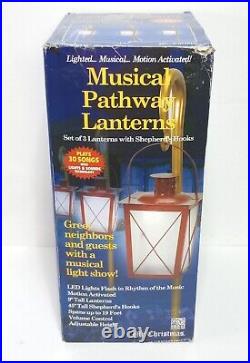 MR CHRISTMAS Shepherd's Hook Musical Motion Pathway Lanterns 30 Songs Works RARE