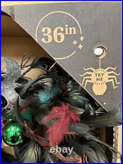 Member's Mark 36 Pre-Lit Musical Skeleton Halloween Wreath New