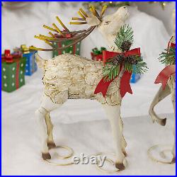 Set of 2 Iron Reindeer with Pinecone Bow