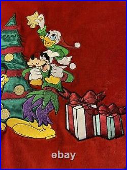 Walt Disney World Holiday Collection Velvet Tree Skirt Christmas Holiday Mickey